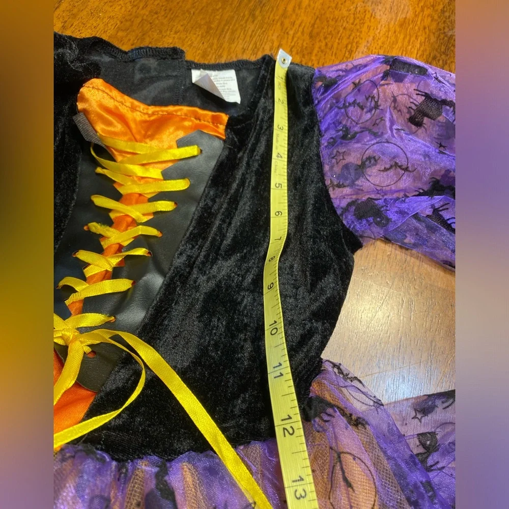 Witch Halloween costume. Lights up. Youth medium.